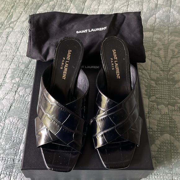 Saint Laurent LOULOU Mule - Picture 2 of 4